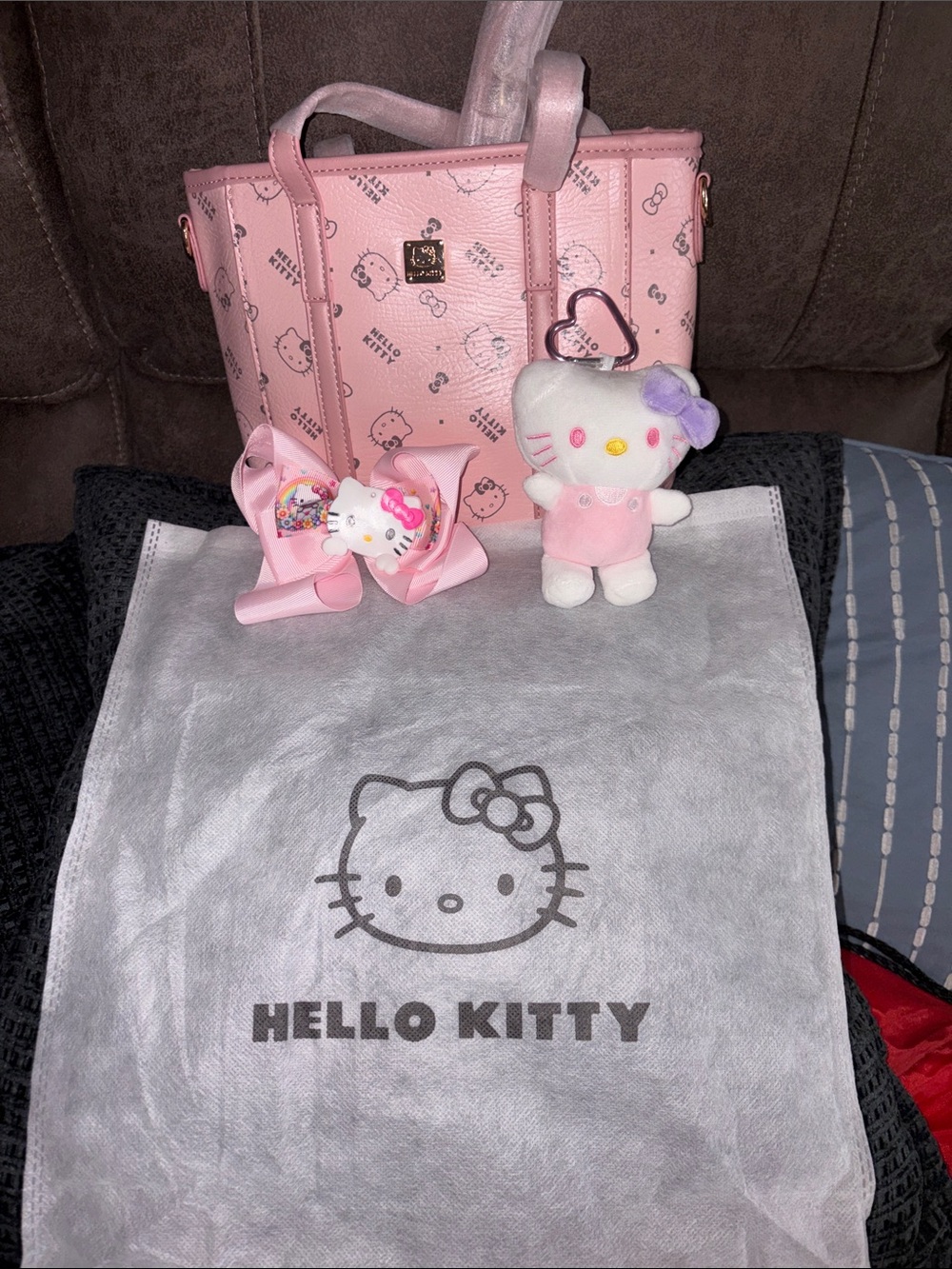 Hello Kitty Light Pink Kids Tote with Plush Keychain and Bow Clip